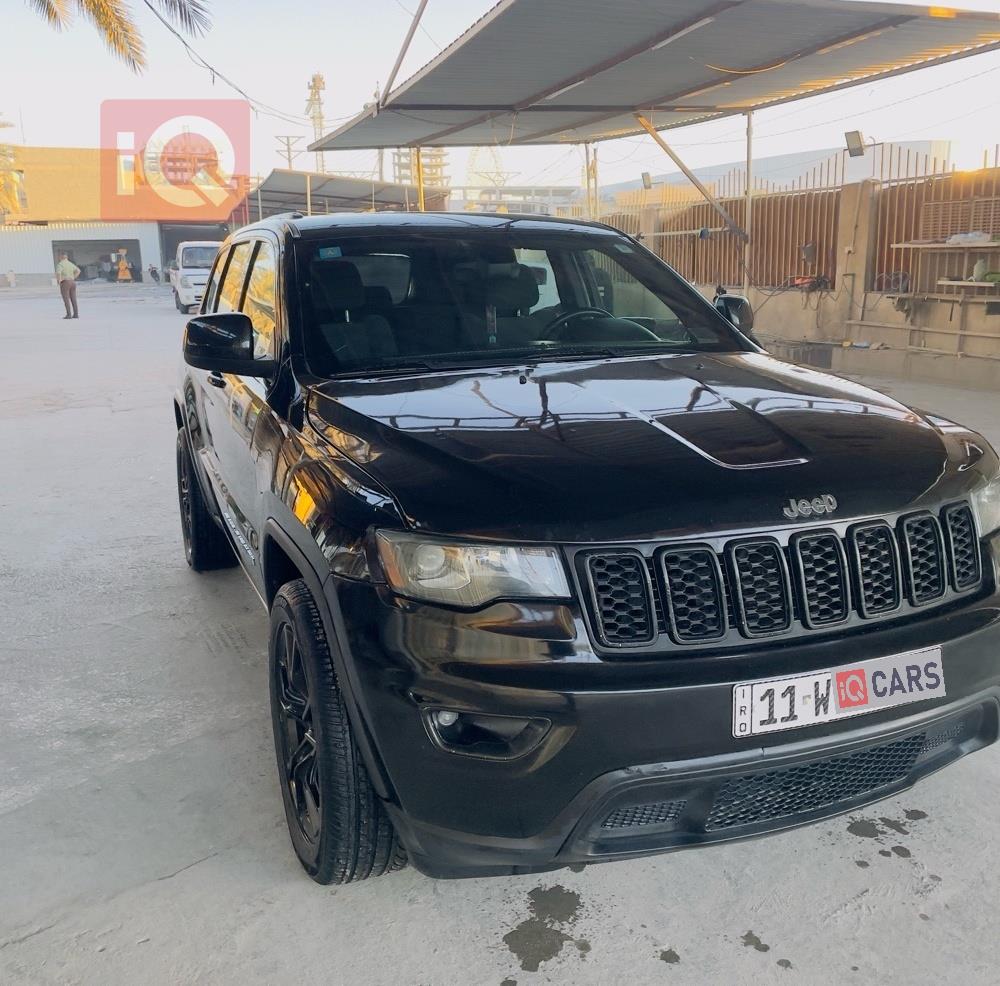 جيب جراند شيروكي